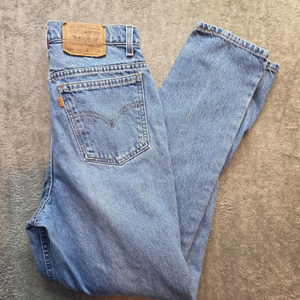 Vintage Levis 921 Jeans Mens 31x30 Blue Light Wash Tapered Leg Denim Zip Fly